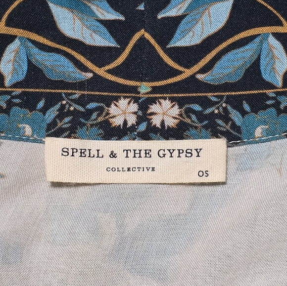 Spell Cloud Dancer kimono - Picture 7 of 9